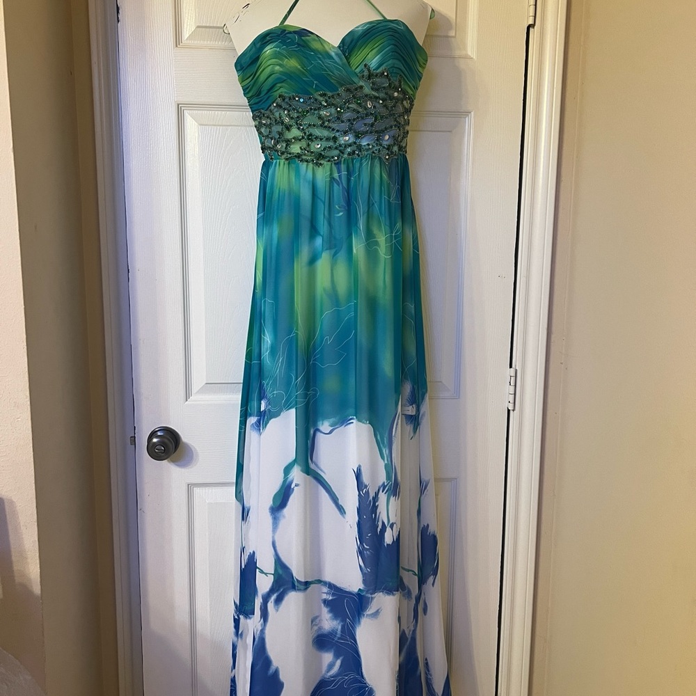 Hailey by Adrianna Papell Floral Evening gown